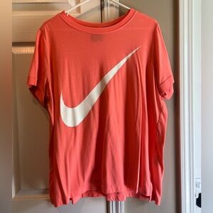 Women’s Nike t-shirt size 1X